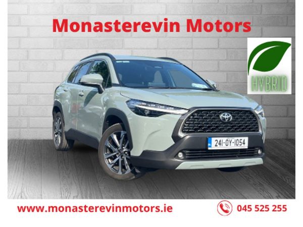 Toyota Corolla Cross SUV, Petrol Hybrid, 2024, Green