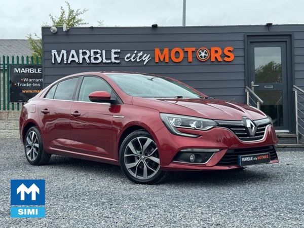 Renault Megane Saloon, Diesel, 2017, Red