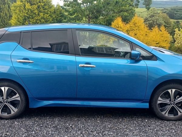 Nissan Leaf Hatchback, Electric, 2022, Blue
