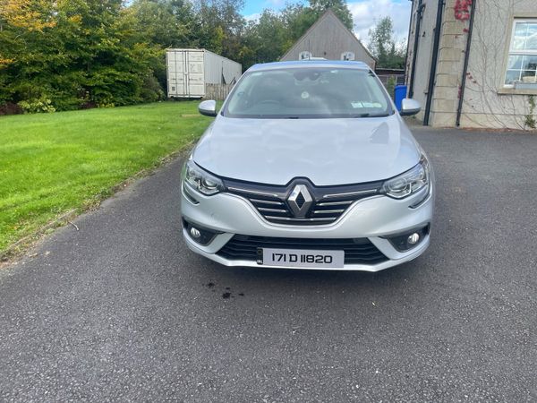 Renault Megane Hatchback, Diesel, 2017, Grey