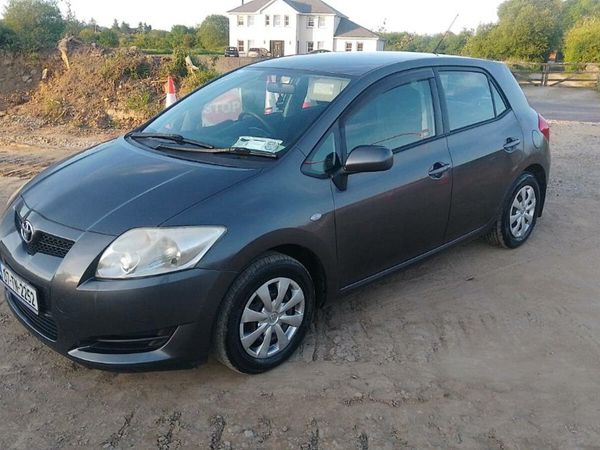 Toyota Auris Hatchback, Petrol, 2007, Grey