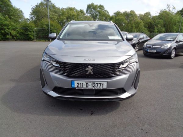 Peugeot 3008 MPV, Diesel, 2021, Grey