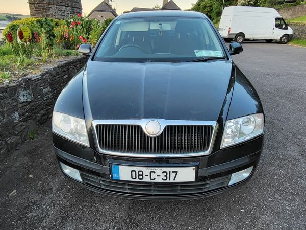 Skoda Octavia Hatchback, Diesel, 2008, Black
