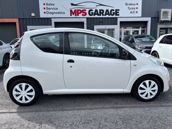 Citroen C1 Hatchback, Petrol, 2009, White