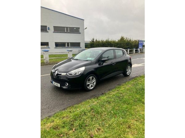 Renault Clio Hatchback, Petrol, 2015, Black