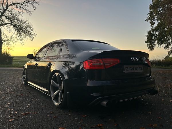 Audi A4 Saloon, Diesel, 2012, Black