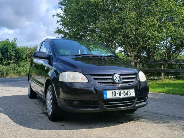Volkswagen Fox Hatchback, Petrol, 2010, Black