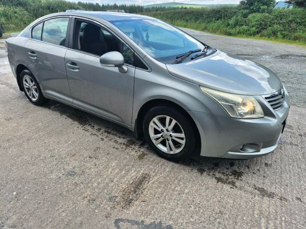Toyota Avensis Saloon, Diesel, 2009, Grey