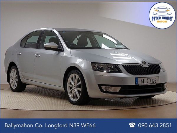 Skoda Octavia Hatchback, Diesel, 2014, Silver
