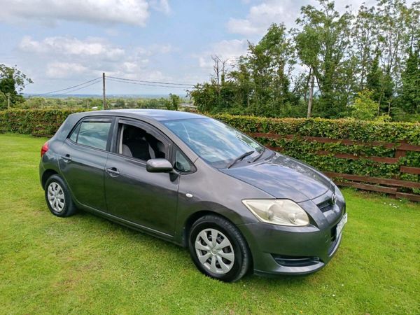Toyota Auris Hatchback, Petrol, 2007, Grey
