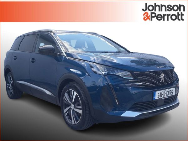 Peugeot 5008 MPV, Diesel, 2024, Blue