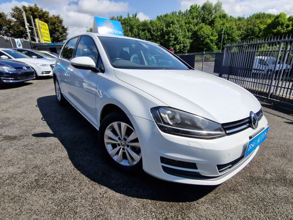 Volkswagen Golf Hatchback, Petrol, 2015, White