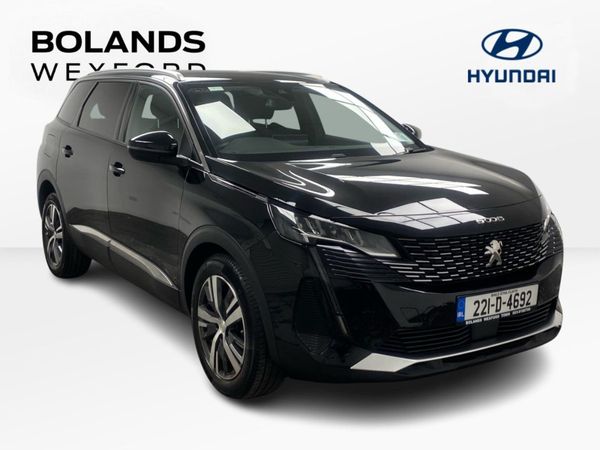 Peugeot 5008 MPV, Petrol, 2022, Black