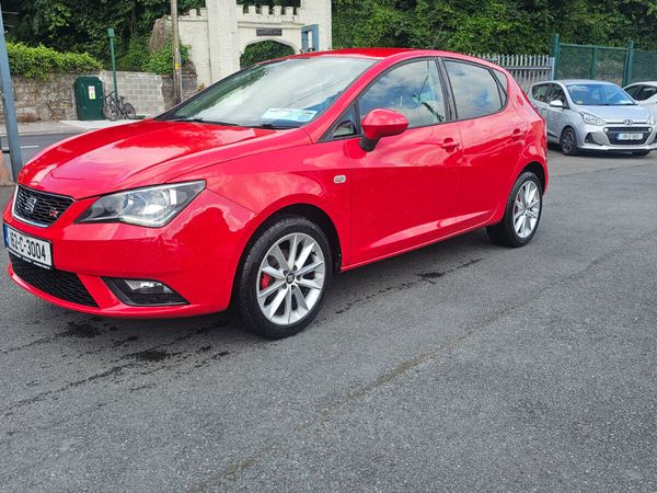 SEAT Ibiza MPV, Petrol, 2016, Red