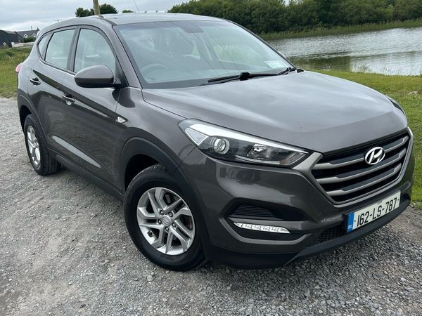 Hyundai Tucson SUV, Diesel, 2016, Grey