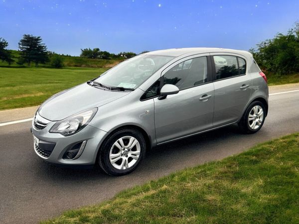 Opel Corsa Hatchback, Petrol, 2014, Silver