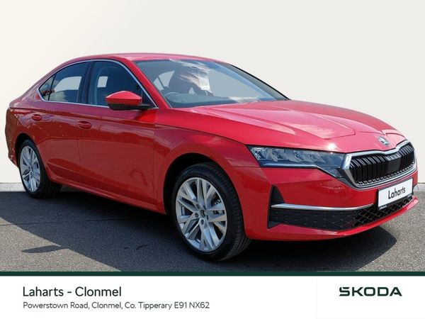 Skoda Octavia Saloon, Diesel, 2025, Red