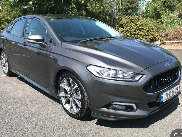 Ford Mondeo Hatchback, Diesel, 2017, Grey