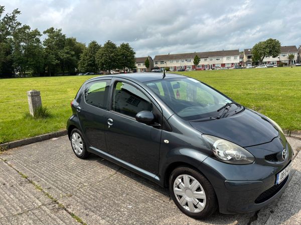 Toyota Aygo Hatchback, Petrol, 2008, Grey