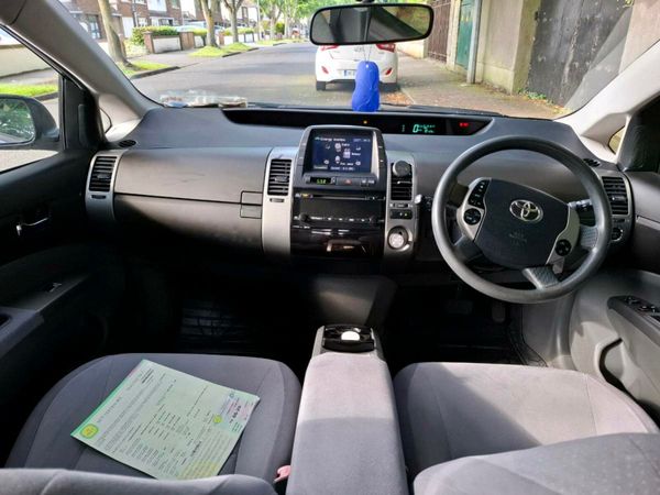 Toyota Prius Hatchback, Petrol Hybrid, 2004, Green