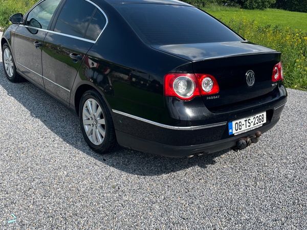 Volkswagen Passat Saloon, Diesel, 2008, Black