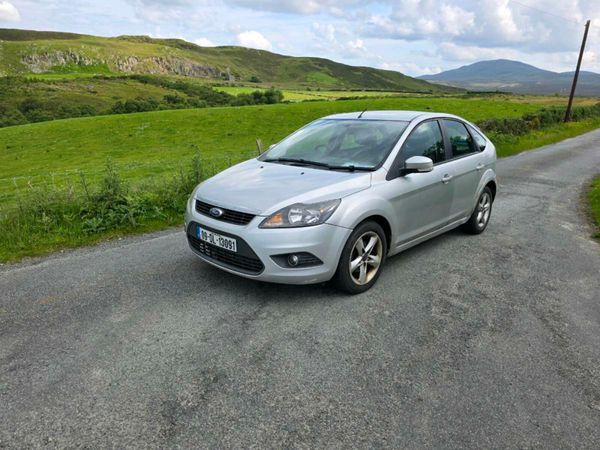 Ford Focus Hatchback, Diesel, 2009, Silver