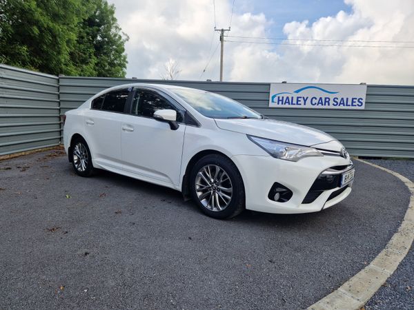 Toyota Avensis Saloon, Diesel, 2016, White