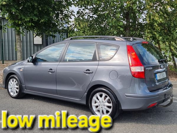 Hyundai i30 Estate, Diesel, 2011, Grey