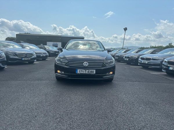 Volkswagen Passat Saloon, Diesel, 2017, Black