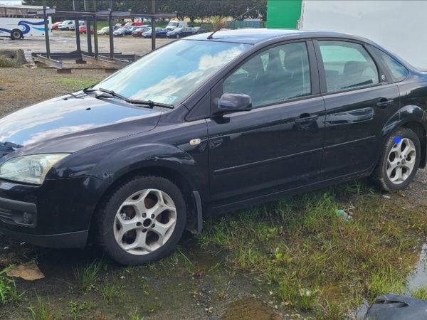 Ford Focus Saloon, Diesel, 2005, Black