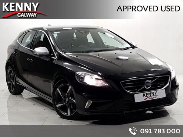 Volvo V40 Hatchback, Diesel, 2015, Black