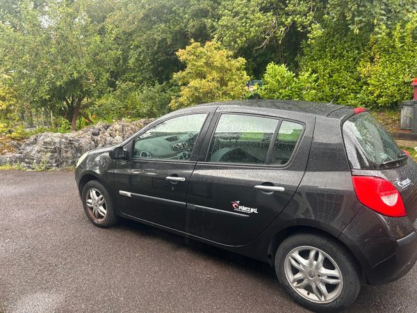 Renault Clio Hatchback, Petrol, 2008, Black