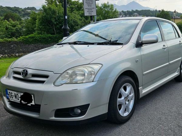 Toyota Corolla Hatchback, Petrol, 2006, Silver