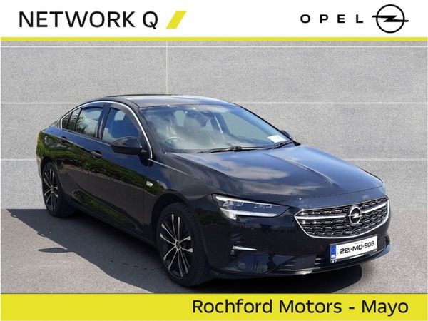Opel Insignia Hatchback, Diesel, 2022, Black