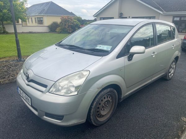 Toyota Corolla MPV, Petrol, 2006, Silver
