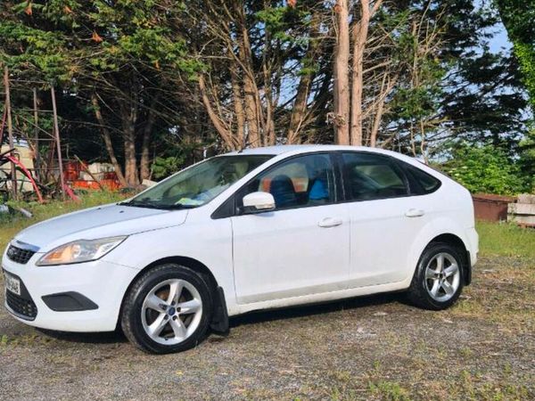 Ford Focus Hatchback, Diesel, 2008, White