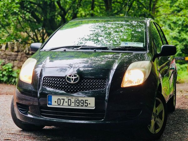 Toyota Yaris Hatchback, Petrol, 2007, Black