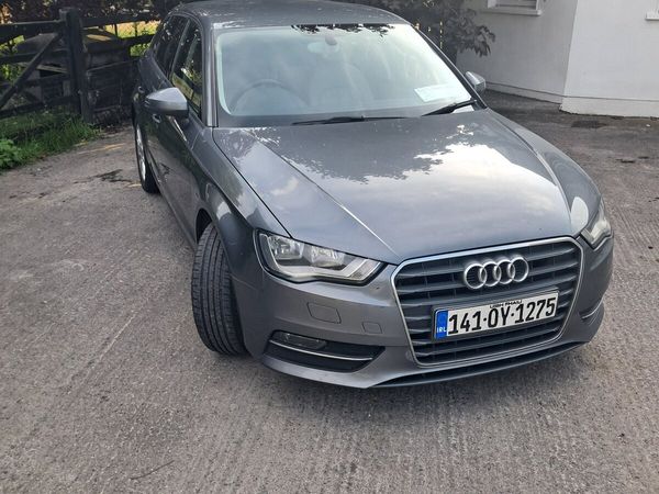 Audi A3 Hatchback, Diesel, 2014, Grey