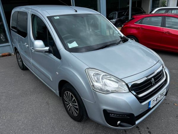Peugeot Partner Tepee MPV, Diesel, 2017, Silver