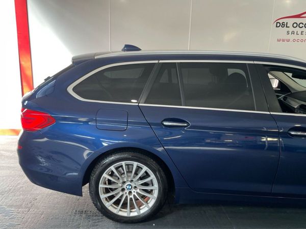 BMW 5-Series Estate, Diesel, 2017, Blue
