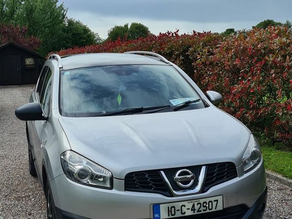 Nissan Qashqai+2 Hatchback, Diesel, 2010, Silver