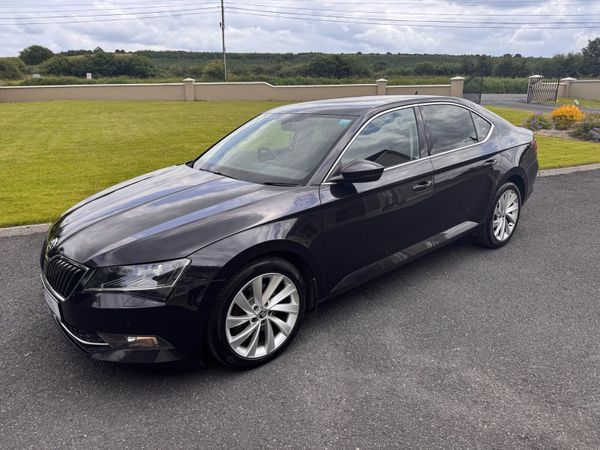 Skoda Superb Hatchback, Diesel, 2019, Black