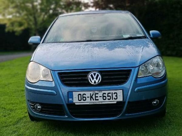 Volkswagen Polo Hatchback, Petrol, 2006, Blue
