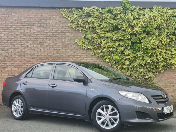 Toyota Corolla Saloon, Petrol, 2010, Grey