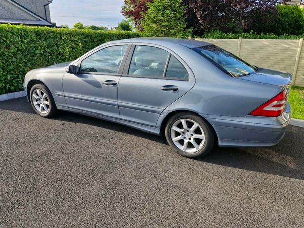 Mercedes-Benz C-Class Saloon, Petrol, 2006, Grey
