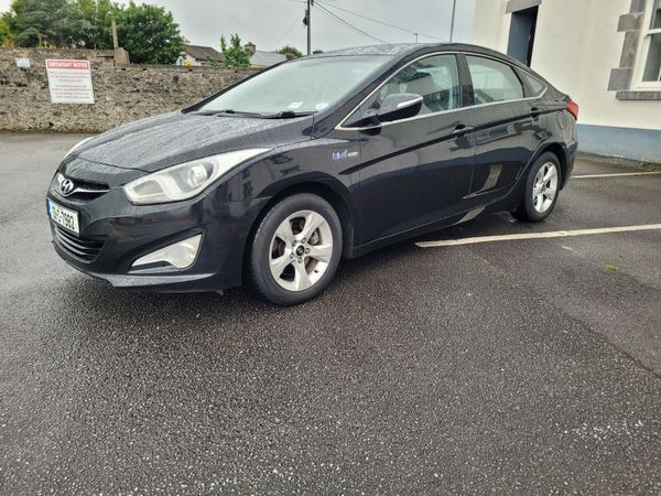 Hyundai i40 Saloon, Diesel, 2013, Black