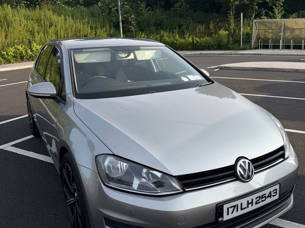 Volkswagen Golf Hatchback, Diesel, 2017, Silver