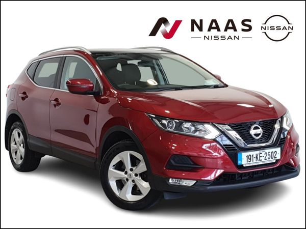 Nissan Qashqai MPV, Petrol, 2019, Red