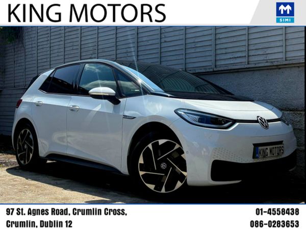 Volkswagen ID.3 Hatchback, Electric, 2023, White