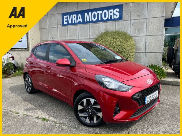 Hyundai i10 Hatchback, Petrol, 2023, Red